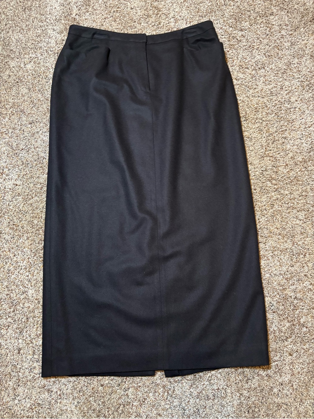 322. Lauren Ralph Lauren Women's Wool Pencil Skirt, Size 16